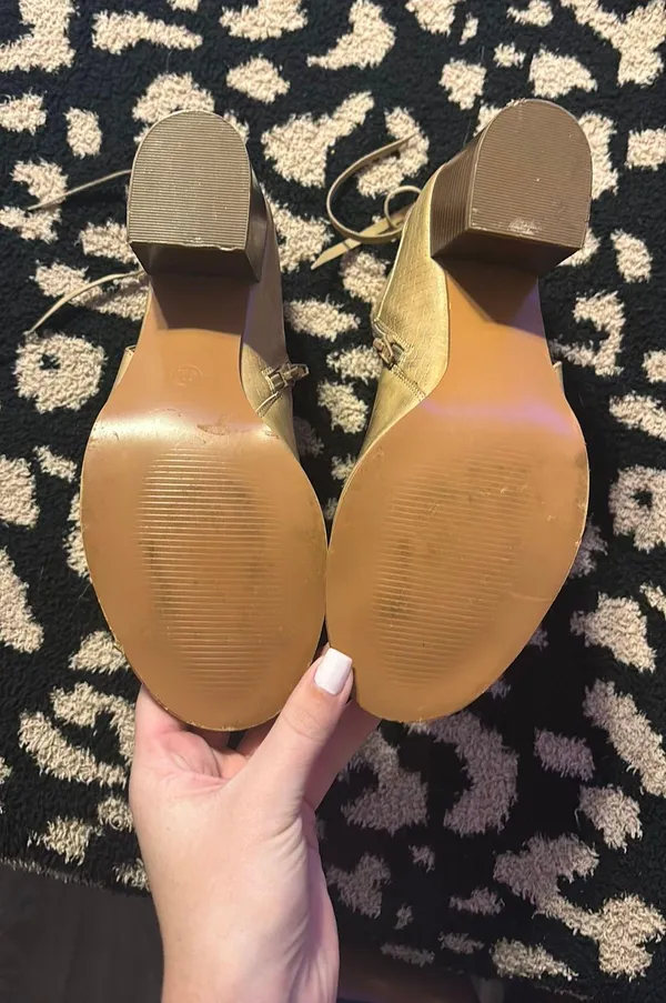 women’s booties  - Image 3