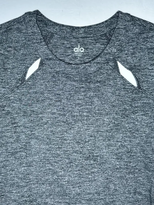 Alo Yoga Alloy Heather Mantra Long Sleeve Top Small Cutout Thumbholes Activewear - Image 4