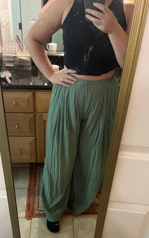 Green Pants Size L - Image 3