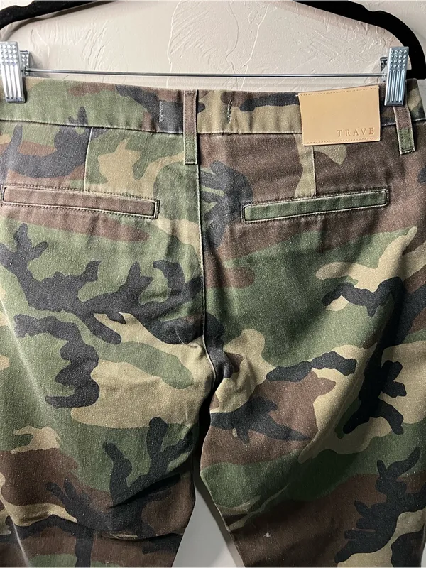 TRAVE Dakota The Big Battle Green Camo Relaxed Trouser Tie Ankle Pants - Image 10
