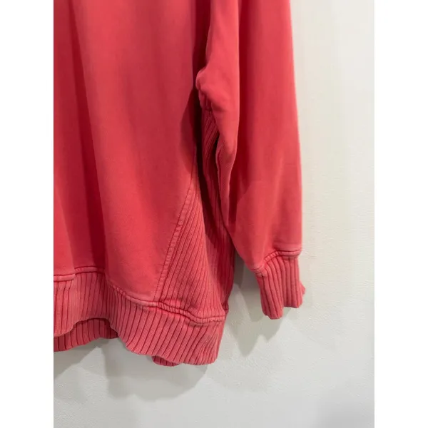 Aerie Mind In The Mtns Graphic Sweatshirt Coral Red Ribbed Oversized Medium - Image 4