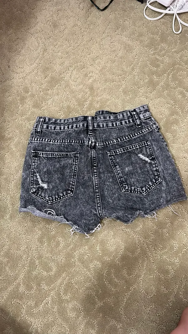 SHEIN black/grey jean shorts - Image 3