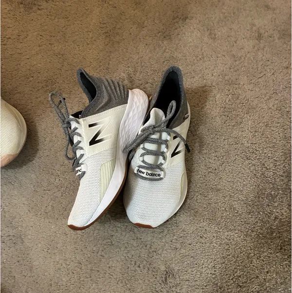New Balance Roav - Image 2
