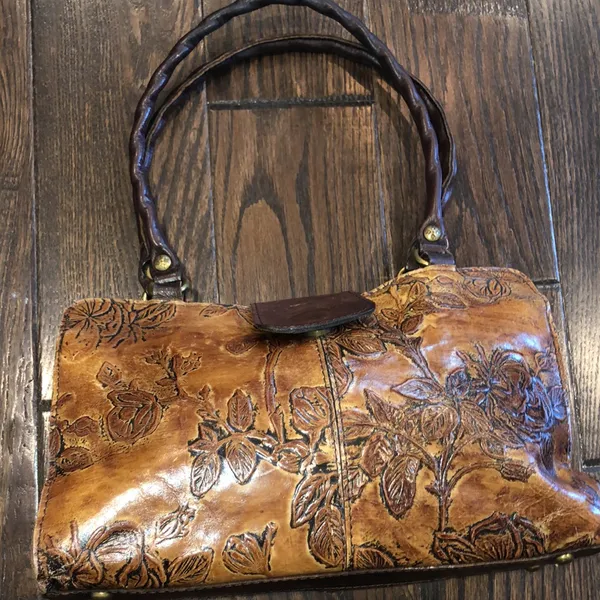 Patricia Nash tooled leather handbag - Image 2