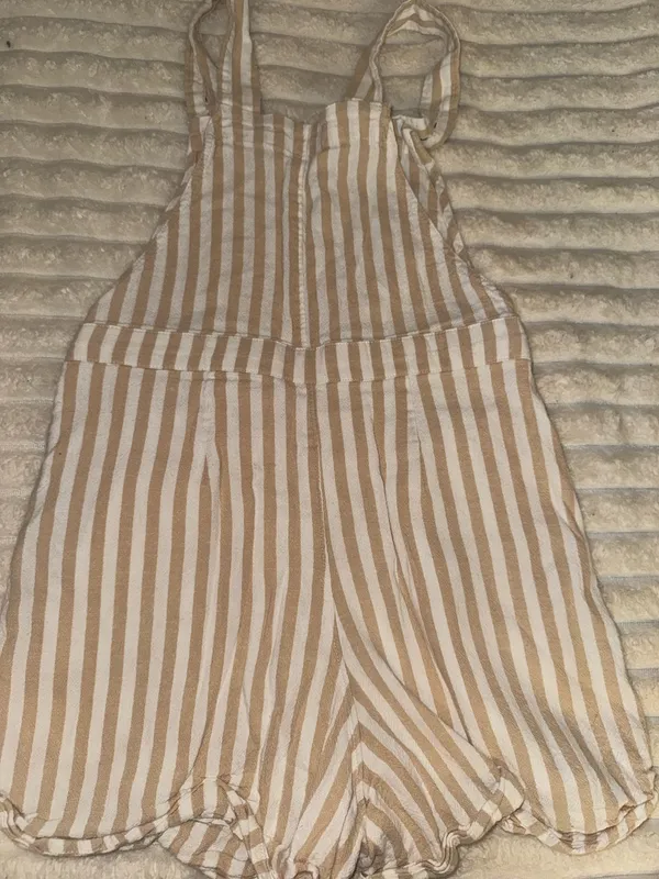 Hollister Overall Shorts - Image 2