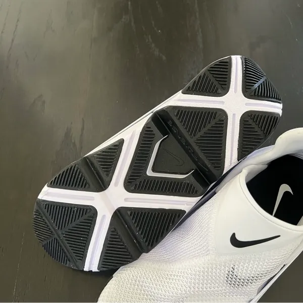 New NIKE Go Flyease Black White - Image 3