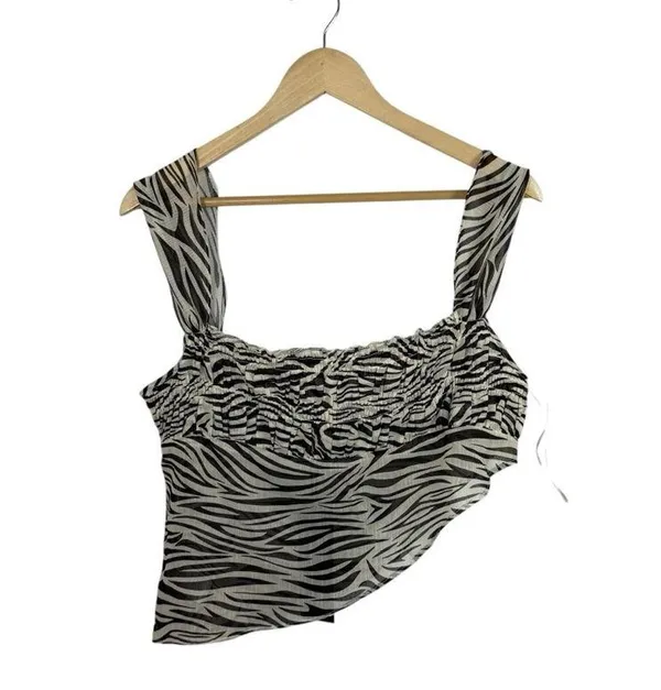 NWT Lioness Women’s District Sheer Asymmetrical Top in Zebra Print Size XL - Image 5