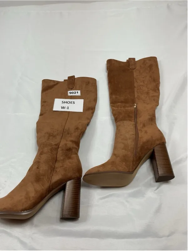 Womans Excellent Knee High Fashion Boots Brown 9 Round Toe 1/4 Zip - Image 2