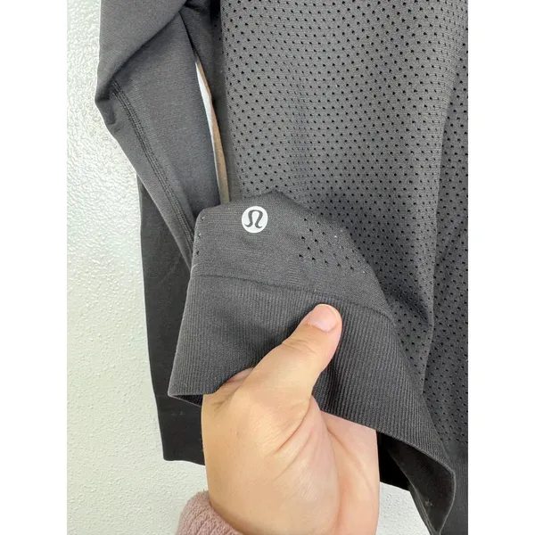 Lululemon Swiftly Tech Long Sleeve Crew Shirt Black Mesh Venting Athletic Top - Image 3