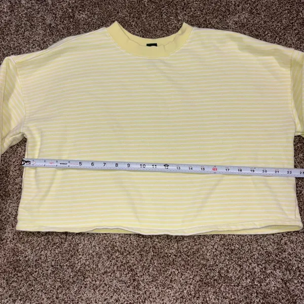 Wild Fable yellow & white striped long sleeve crewneck - Image 5