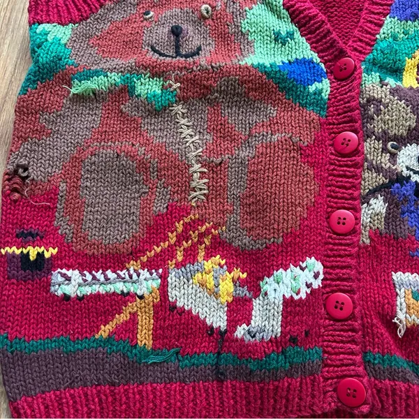 Vintage Handknit Lecomte Red Christmas Sweater Vest Women Size M Holiday - Image 5