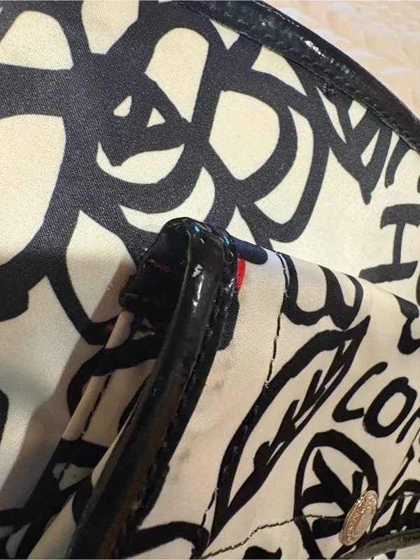 Coach Poppy Graffiti Floral Shoulder Crossbody Bag Black White Red/Pink Vintage - Image 15
