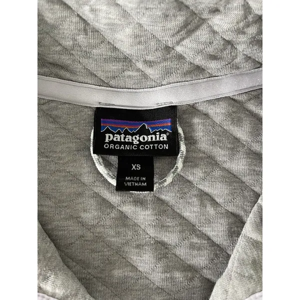 Patagonia Women's Organic Cotton Quilt Snap T Pullover Gray And Lilac Sz‎ XS - Image 6