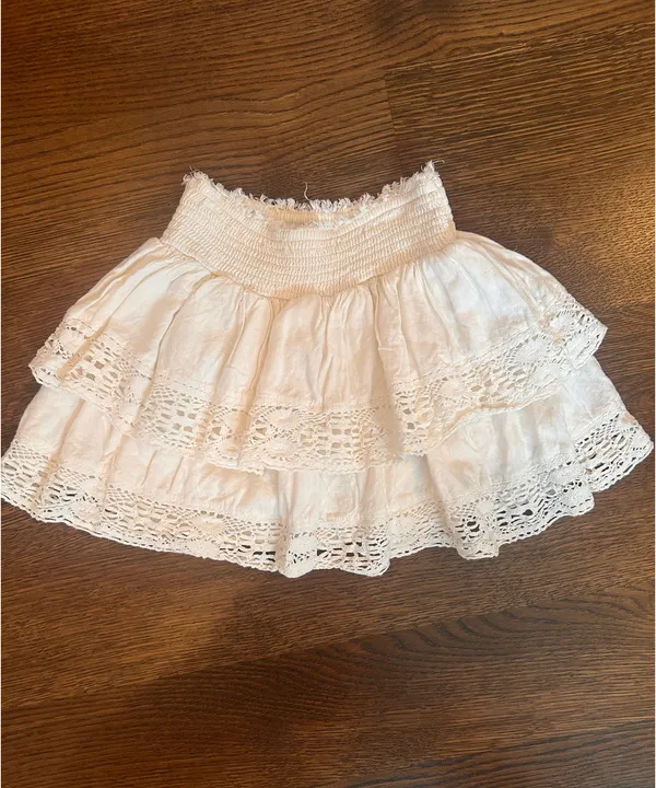 White Flowy Summer Mini Skirt - Image 2