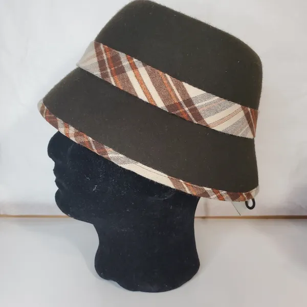 COLOMBINO Wool Plaid Belted Bucket Hat Brown - Image 4