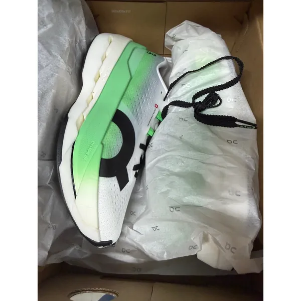 On Women's Cloudboom Max Running Shoes Honeydew Lilac Size 8 NWB - Image 8