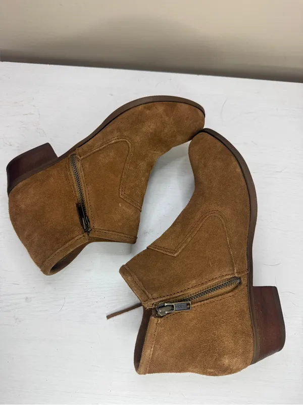 Minnetonka 1523 Blake Boot Brown Side Zipper and Fringe women’s size 8.5 - Image 12