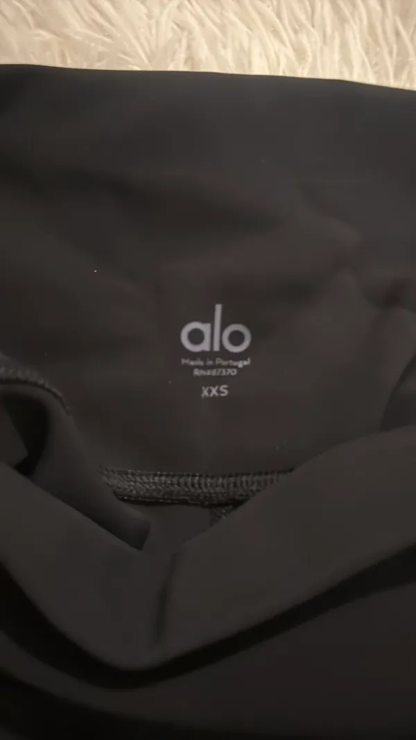 Alo Airlift Biker Shorts Yoga - Image 2