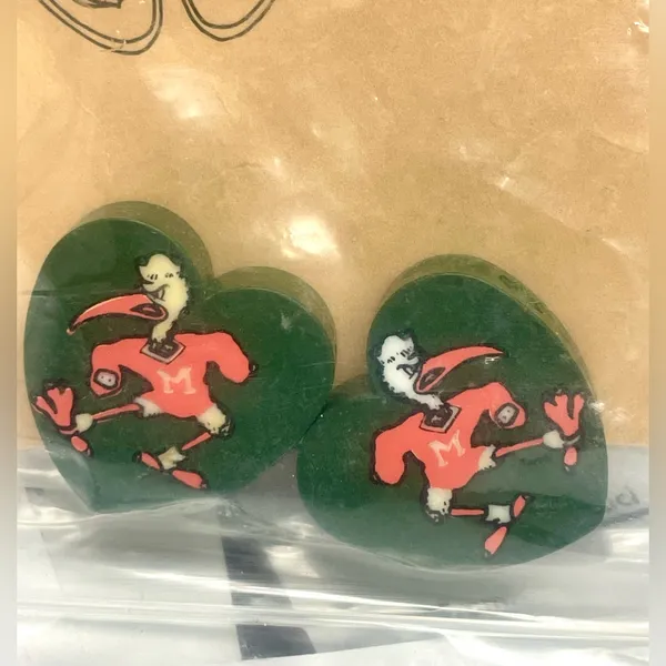 Handmade Vintage UNIVERSITY OF MIAMI HURRICANES Wood Lace-A-Majigs for Shoe Laces - New - Image 3