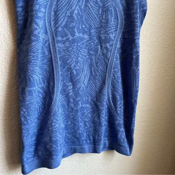 Lululemon Swiftly Tech Racerback Heathered Harbor Blue - Image 7