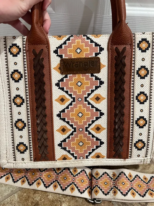 Wrangler purse - Image 2