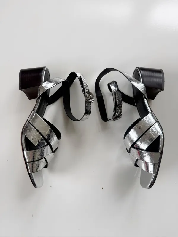 Tory Burch City Heel Sandal in Metallic Vachetta Silver Leather size 9 - Image 3