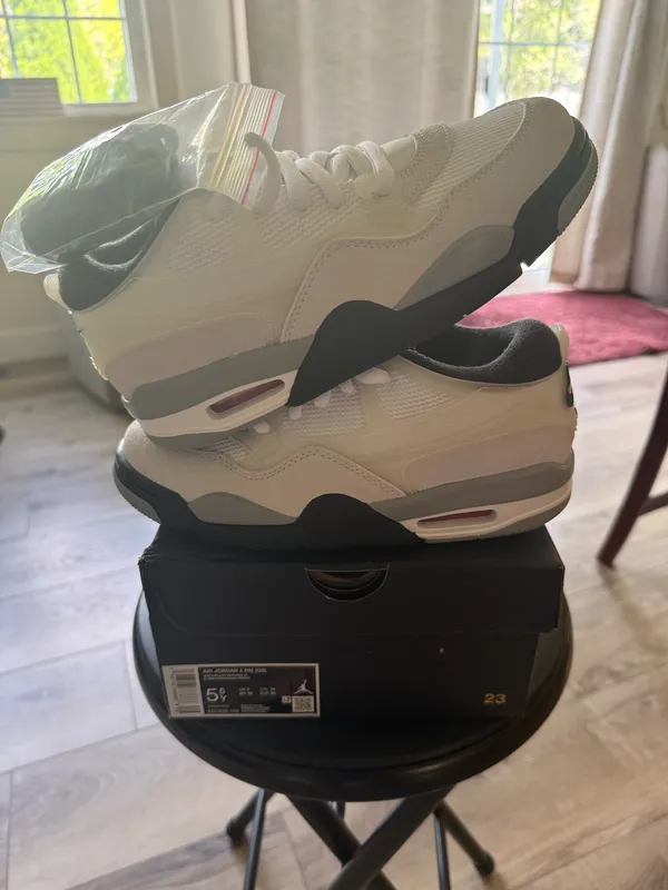 Nike Air Jordan 4 RM GS White Black Grey Size 5.5Y New w/ Box + Extra Laces - Image 8