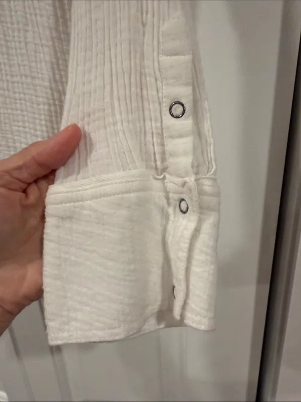 We The Free free people oversized White Button-Down‎ Textured Shirt medium - Image 4