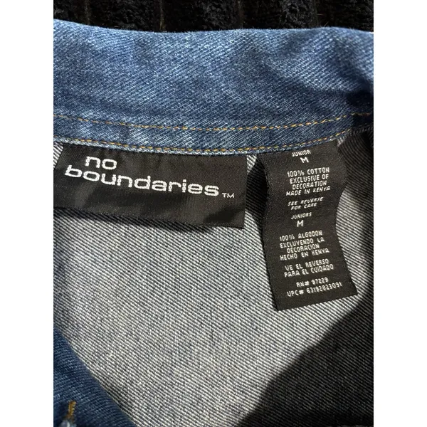 No Boundaries Dark Wash Denim Jacket Size‎ M Pockets Button Up Collar Studs - Image 4
