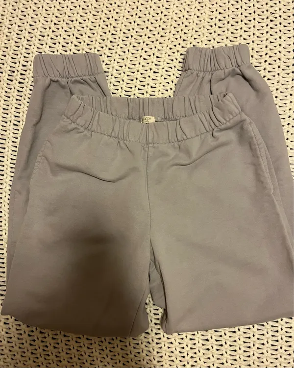 Brandy Melville Rosa Sweatpants - Image 2