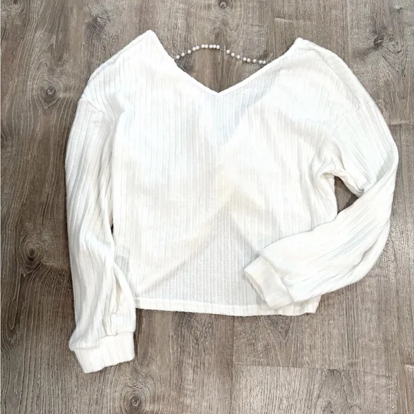 Feminine Date Night Girls Night Out Party Shower Winter V-Neck Low Back Twee Top - Image 2