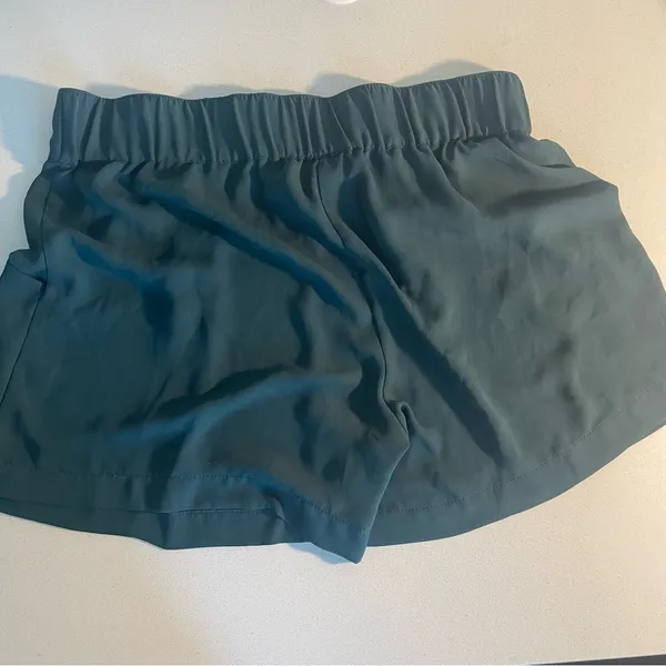 BCBGMaxAzria Dark Green High-Waist Shorts, small - Image 2