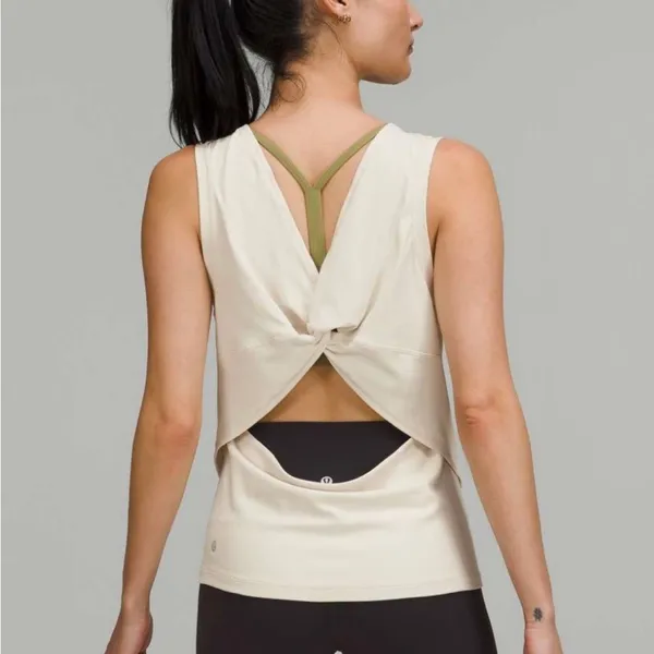 Lululemon 🍋 Nulu‎ Back-Twist Tank - Image 2