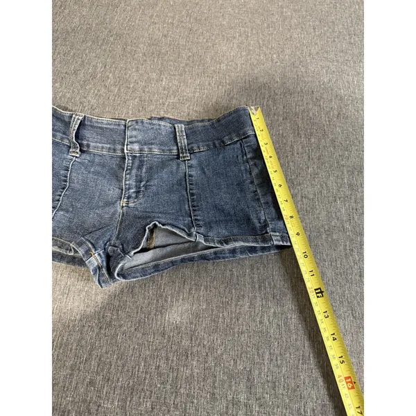 H&M Divided Women's Stretch Blue Jean Y2K Style Low Rise Micro Mini Shorts Sz 6 - Image 3