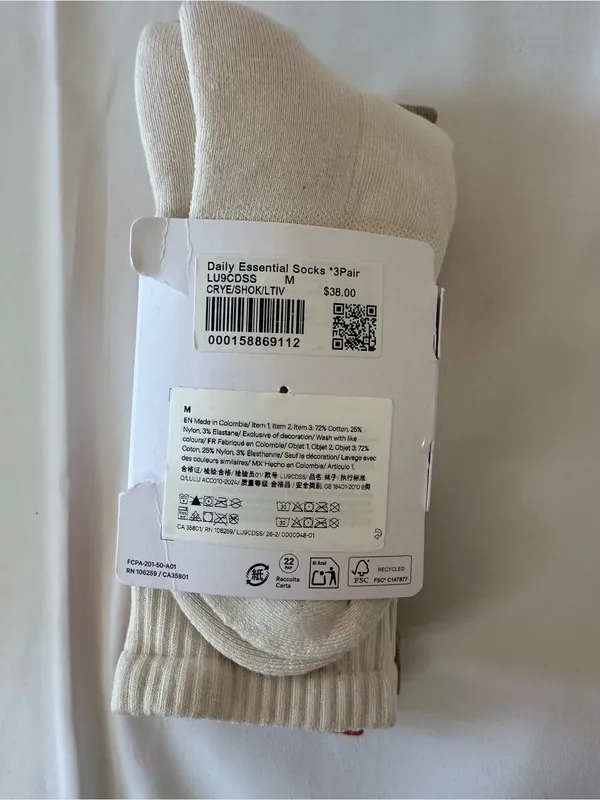 lululemon athletica Daily Essential Crew Socks - Red & Tan - Image 2