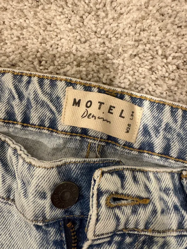 Motel Rocks Low-Rise Parallel Jeans - Image 2