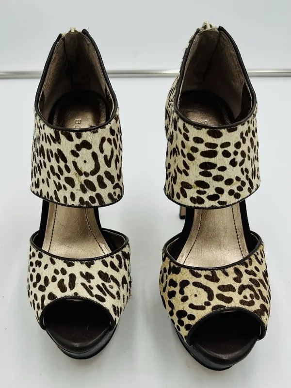 BCBGeneration Leopard Cow-Hair Platform Peep Toe D'Orsay 4.5" Heels Sz 6B - Image 2
