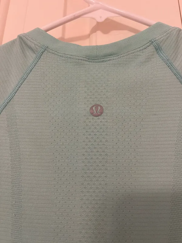 Lululemon Swiftly Tech - Image 3