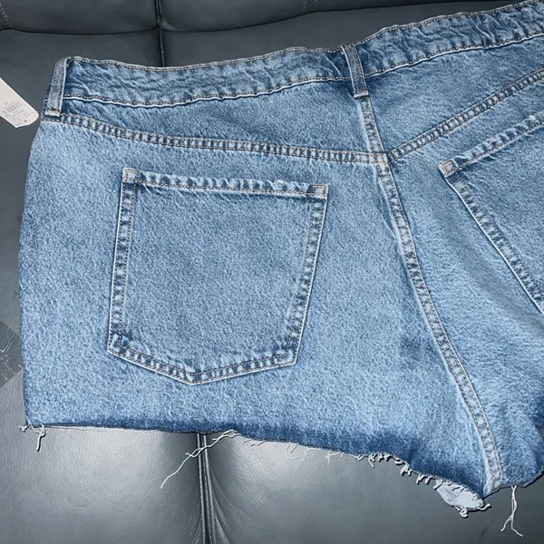 OLD NAVY High-Waisted OG Straight Ripped Jean Size 22 - Image 7