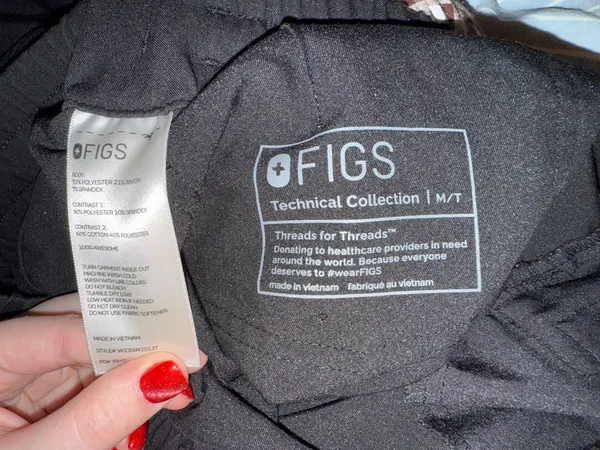 FIGS Scrub Jogger Pants High-Waisted - Image 3