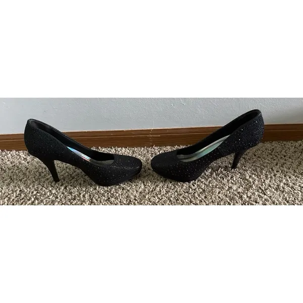 Silver Slipper Women's Black Rhinestone Round front 3"‎ heels size 8 - Image 4