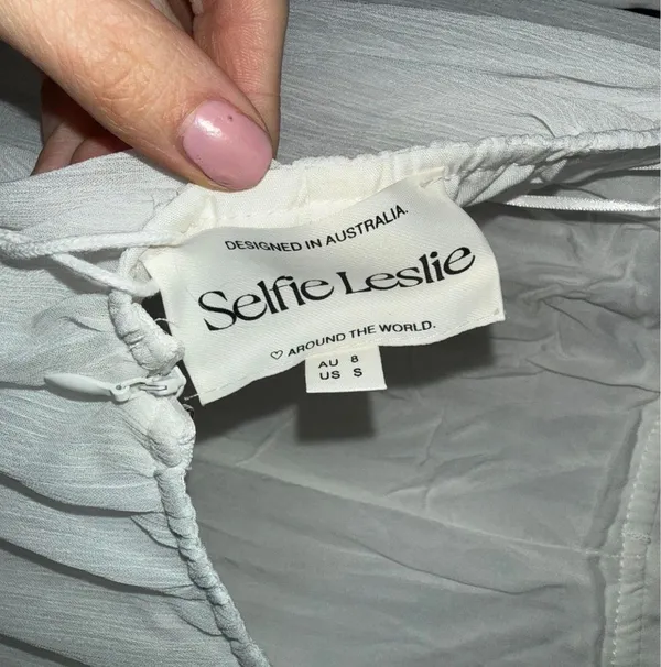Selfie Leslie White Jumper - Image 6