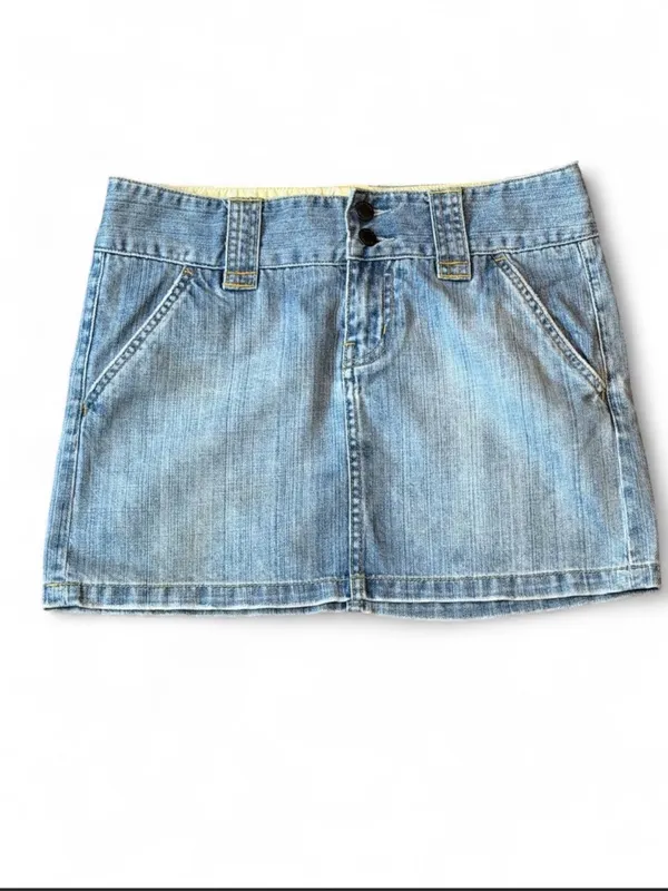 Express Light Wash Denim Mini Skirt Size 4 Y2K Low Rise Cotton Jean Skirt - Image 3