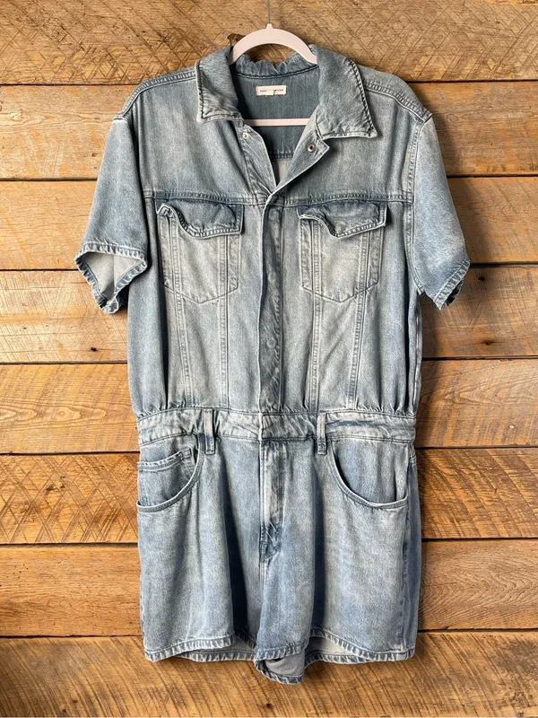 Good American Weightless Light Blue Denim Short Sleeve Romper Sz 4 XL - Image 2