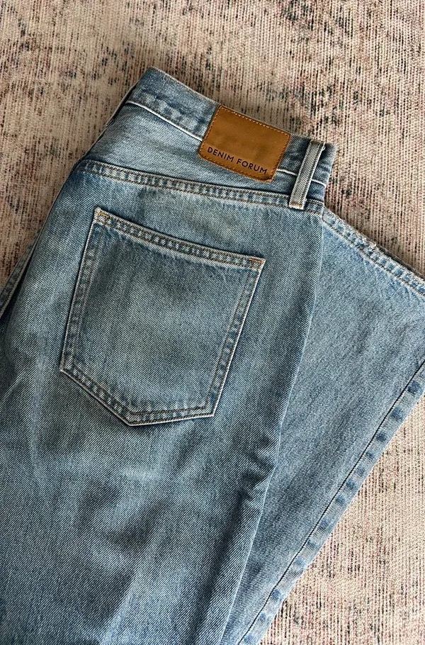 Aritzia Denim Forum Joni High Rise Loose Jeans - Image 5
