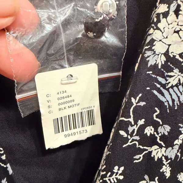 Anthropologie The Katerina Button-Front Romper Size M Black Floral‎ - Image 8