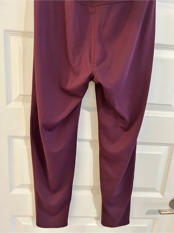 LL Bean Mid Weight Thermal Leggings Burgundy Size M - Image 9