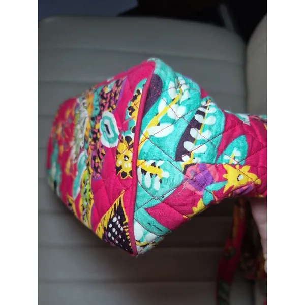 Vera Bradley Floral Quilted Tote Bag - Vibrant Pattern - Image 10