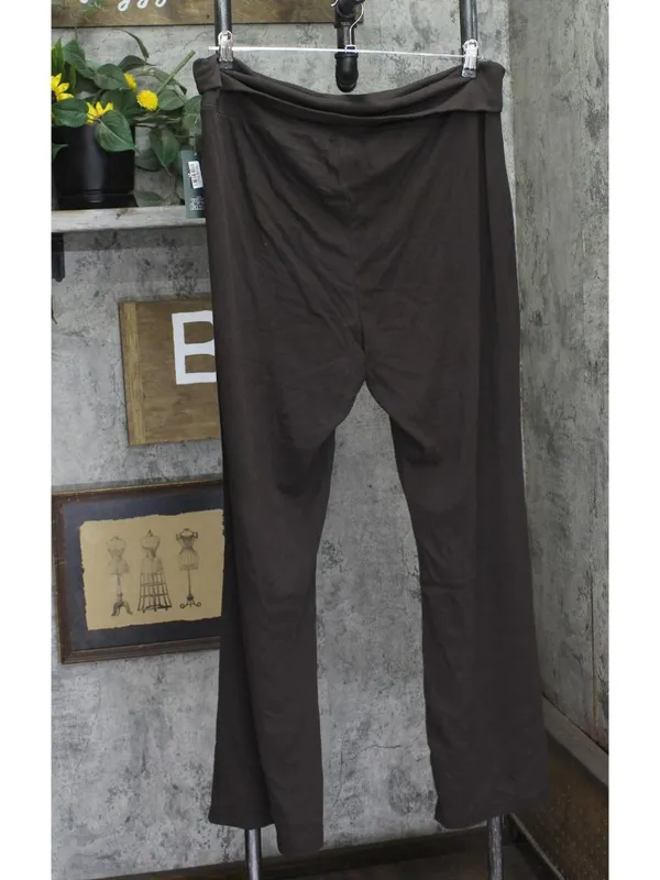 NWT Wild Fable Cozy Flare Mid-Rise Pull-On Pants 94673302 Brown 2X - Image 3