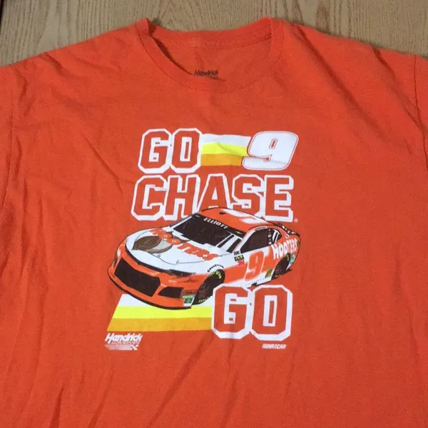 Hooters Vintage Nascar #9 Chase T-shirt Size Youth XL Fit Womens Med-Lrg Men S-M - Image 2